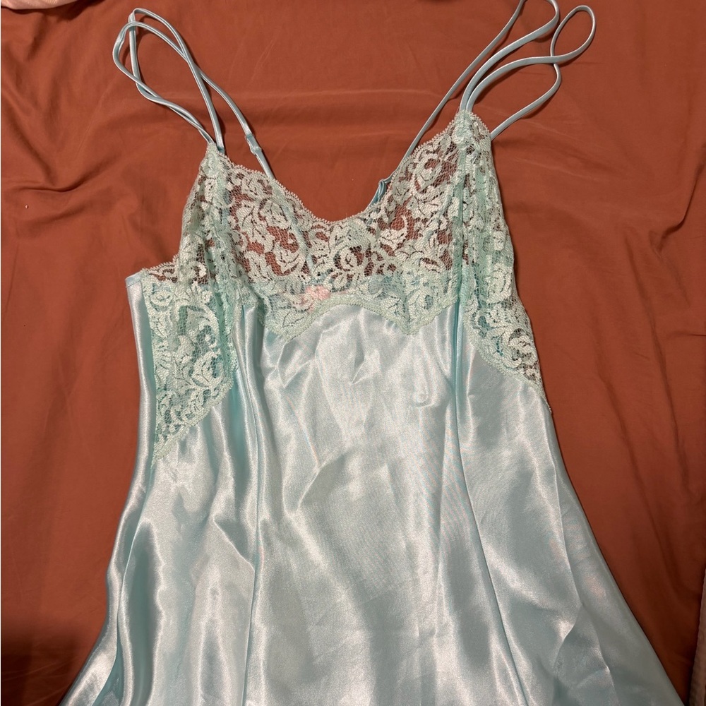 VINTAGE Victoria Secret “something blue” lingerie set with matching robe